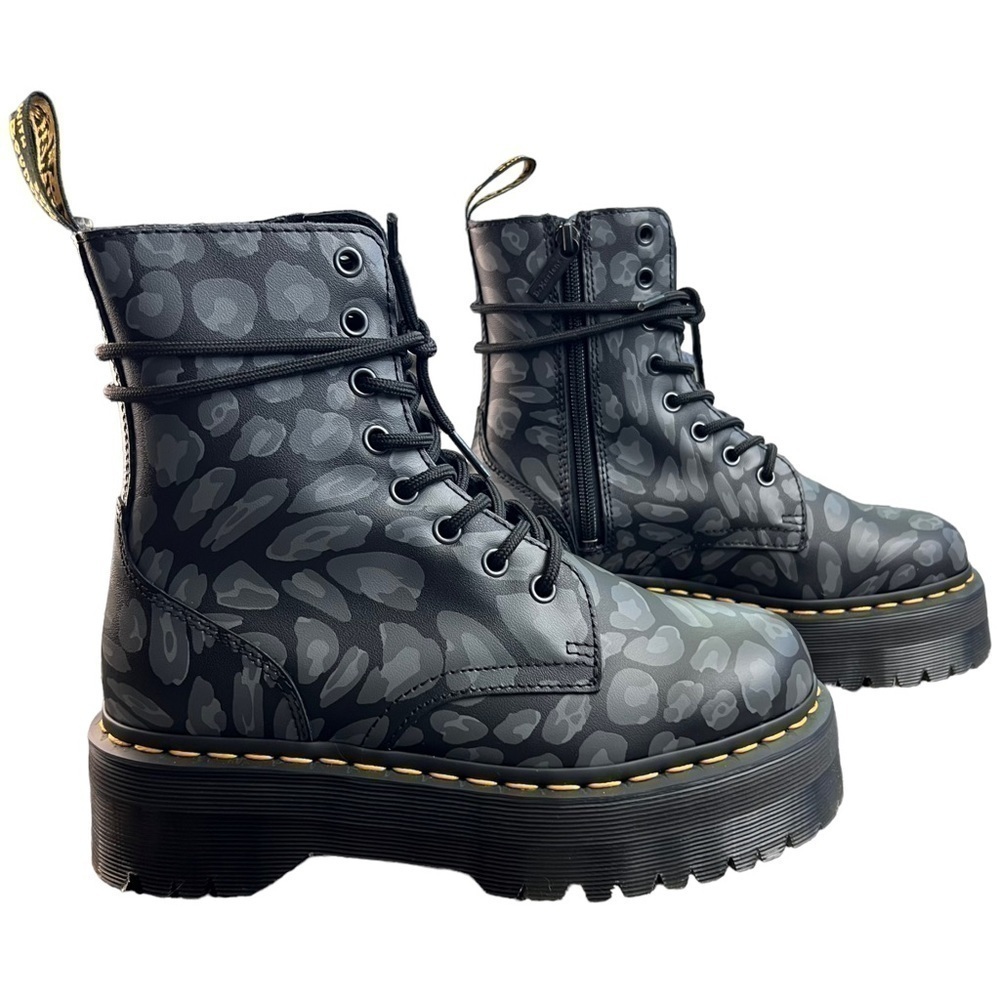 Dr. Martens Jadon Platform Boots Distorted Leopard Print Leather Size 7 NEW